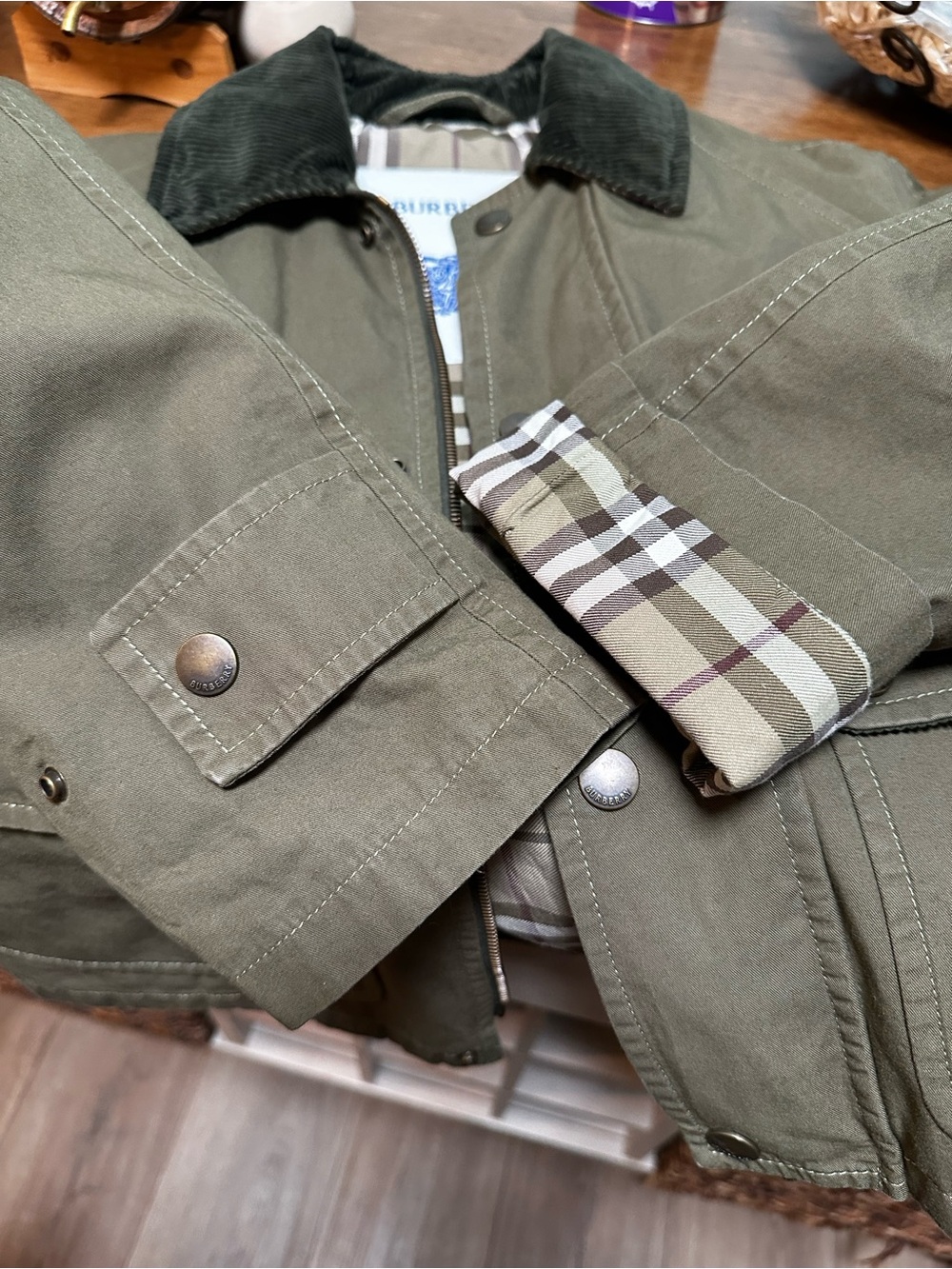 Burberry Olive Green Utility Jacket with Dark Corduroy Collar - Picture 8 of 9